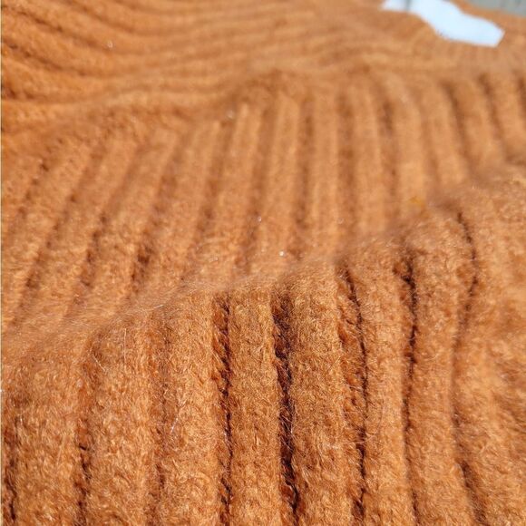 NWT Heartloom Crew Neck Balloon Sleeve Sweater - Picture 4 of 9